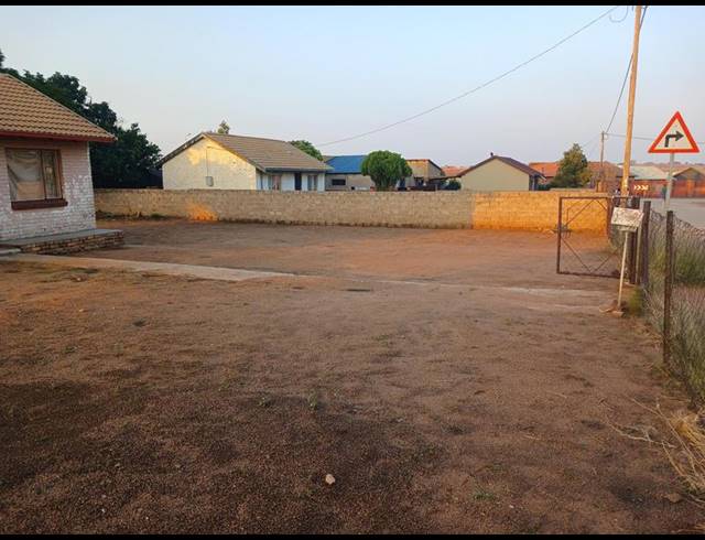 2 BEDROOM HOUSE FOR SALE IN SOSHANGUVE GG